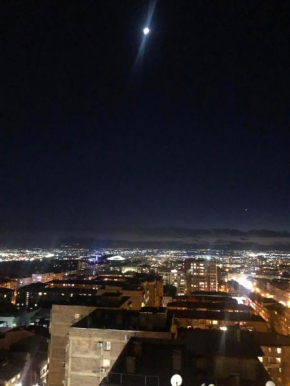 Уютная квартира с видом на город, Yerevan